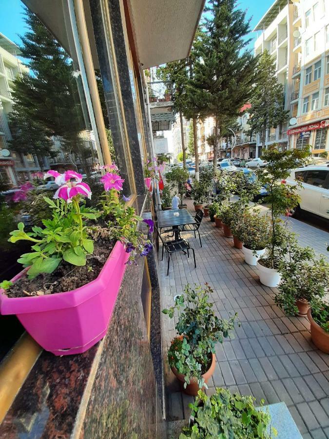 Hotel Elio Inn Batumi Zewnętrze zdjęcie
